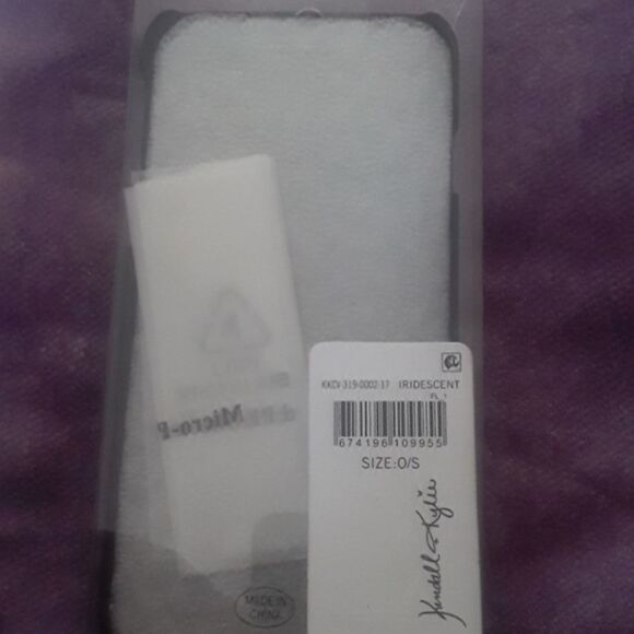 Nwt kendall+kylie iPhone case - Picture 3 of 4